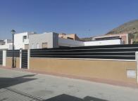 Beautiful 3 bed 4 bath, private pool and 2 living rooms and 2 kitchens In Fortuna - Murcia