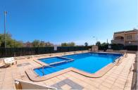 lovely 2 bed 2 bath townhouse with community pool in La Florida near amenities