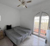 lovely 2 bed 2 bath townhouse with community pool in La Florida near amenities