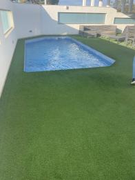 prachtige moderne villa met prive zwembad vlak bij het strand in Mil Palmeras