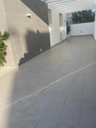 prachtige moderne villa met prive zwembad vlak bij het strand in Mil Palmeras