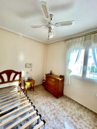 Sunny South-Facing 2-Bed Bungalow with Roof Terrace & Pool Views