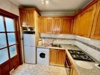 Sunny South-Facing 2-Bed Bungalow with Roof Terrace & Pool Views