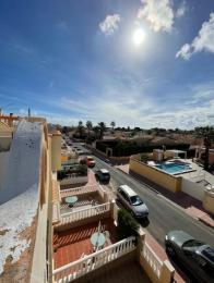 Leuk rijtjes huis 2 slaapkaner 2 badkamer in la florida