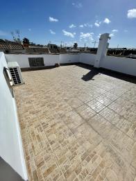 South facing 2 bed 1 bath top floor apartment with roof terrace in Los altos in Orihuela costa